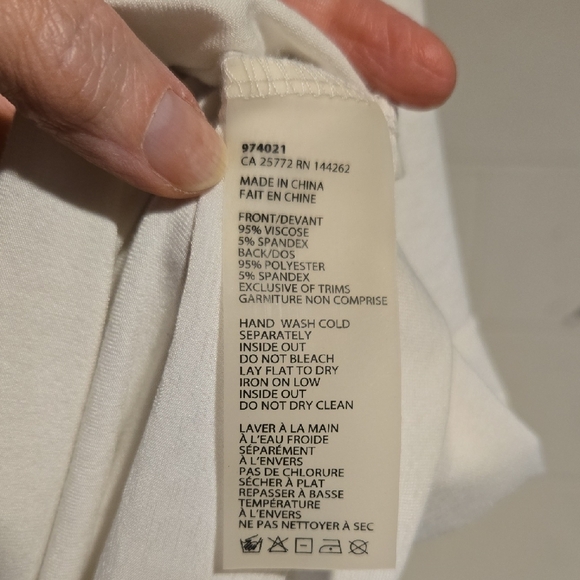 Elegant White Blouse with Lace-Up Detail - Picture 5 of 6